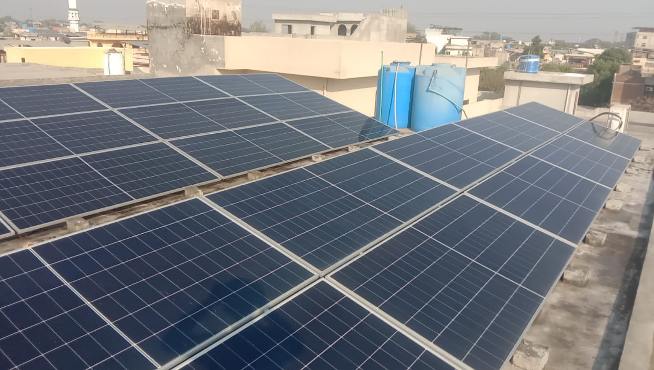 Solar Panel Cleaning Work - Image 22